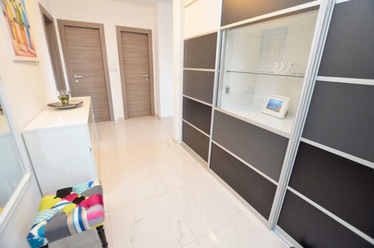 Apartments Golden Hour Jurdani Екстериор снимка
