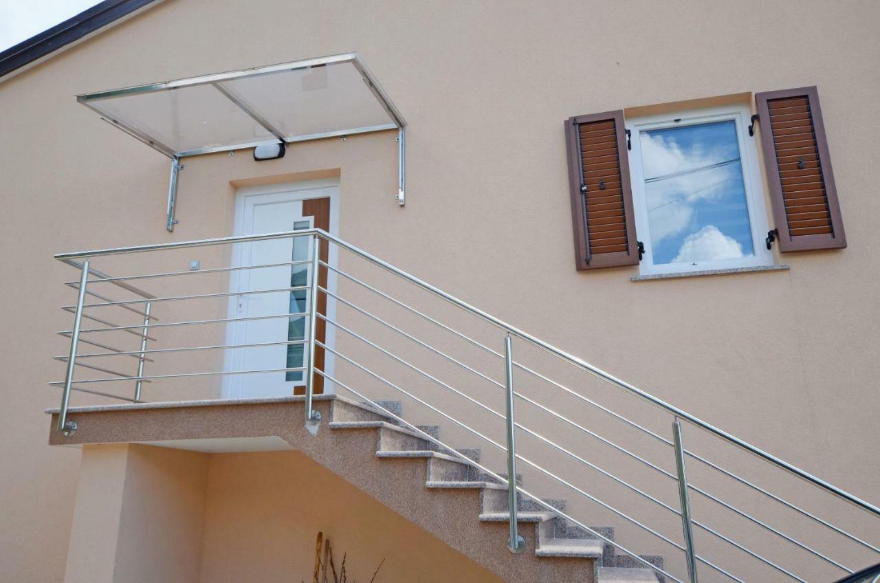 Apartments Golden Hour Jurdani Екстериор снимка