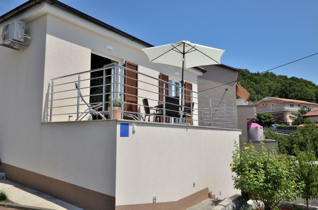 Apartments Golden Hour Jurdani Екстериор снимка