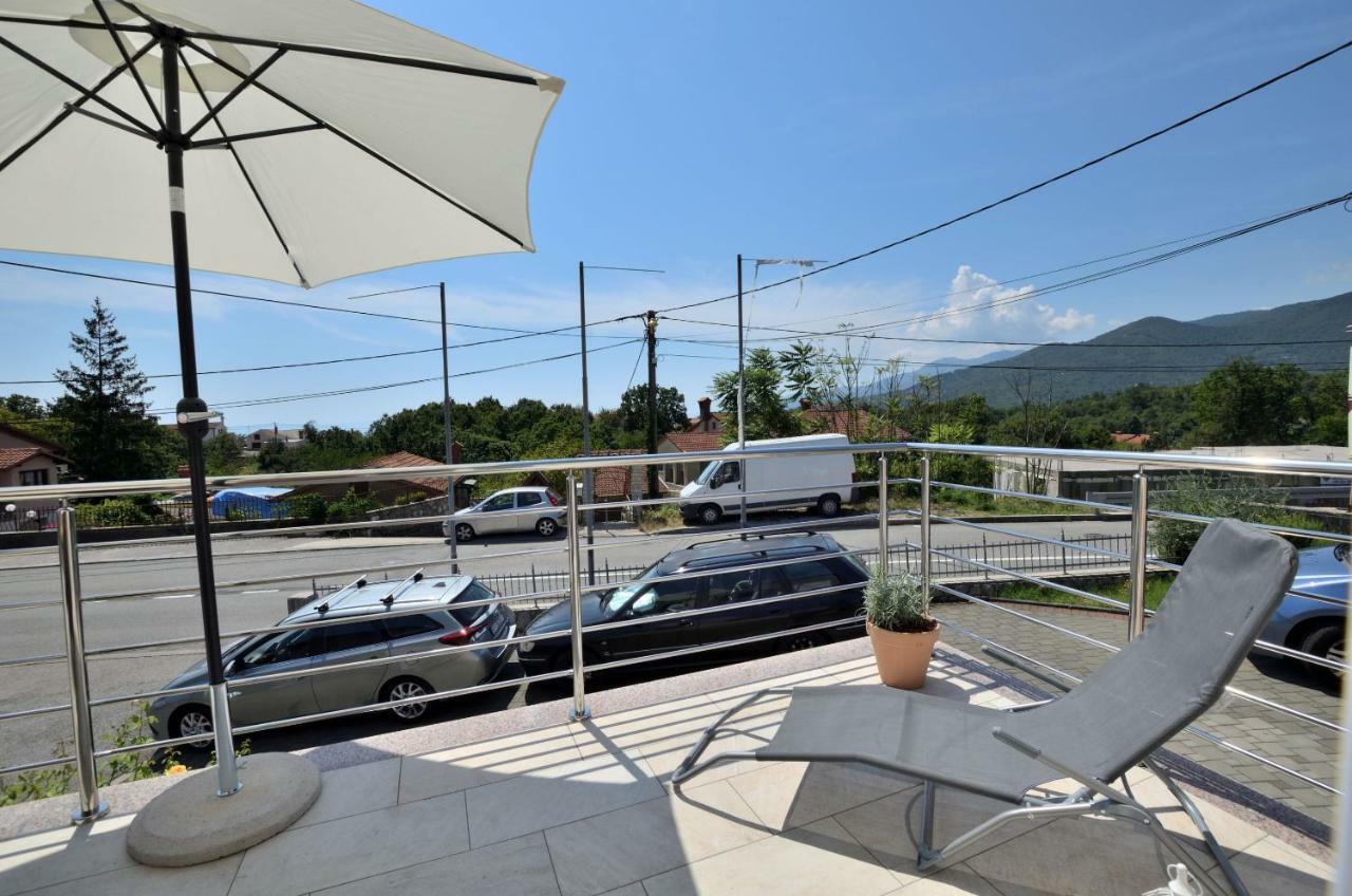 Apartments Golden Hour Jurdani Екстериор снимка